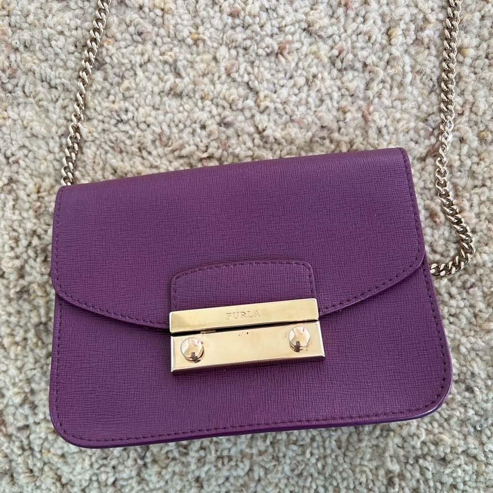 Furla Metropolis Crossbody Bag